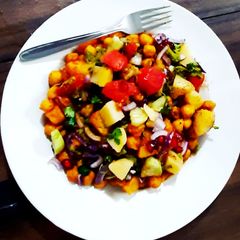 A picture of Chole chat.