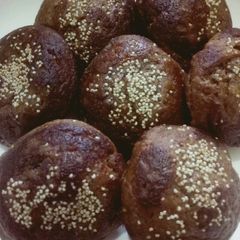 A picture of Sweetpotato gulgule in appam pan.