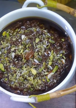 કચ્છી અડદિયા (Kutchi Adadiya Recipe In Gujarati) રેસીપી મુખ્ય ફોટો