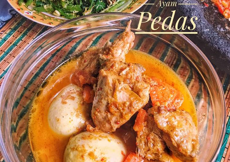 Kare Ayam Pedas