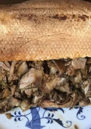 A picture of California Farm Barbecued Lamb Sandwiches.