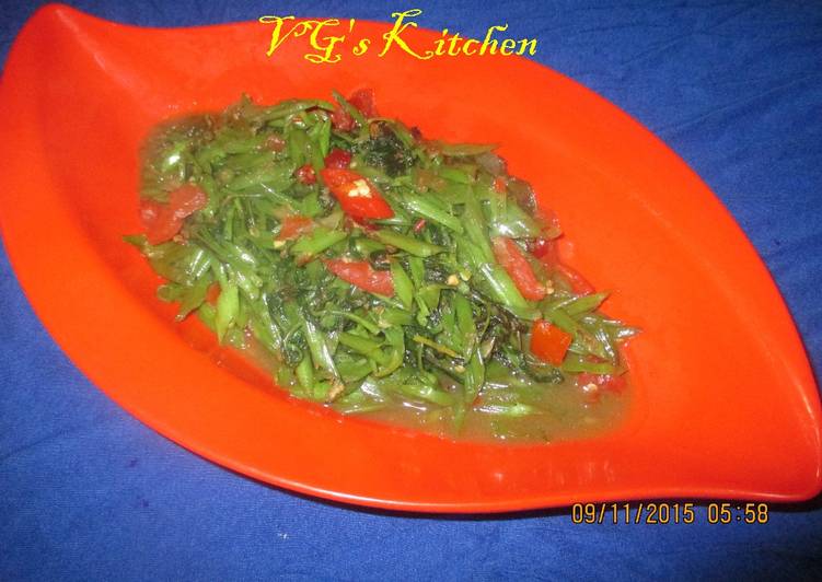 Water Spinach Sauteed with Dried Shrimp Paste (PONTIANAK)