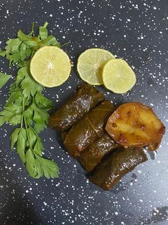 صورة لوصفة ورق عنب حامض حلو