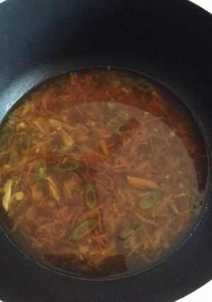 A picture of Hot and sour Chicken soup.
