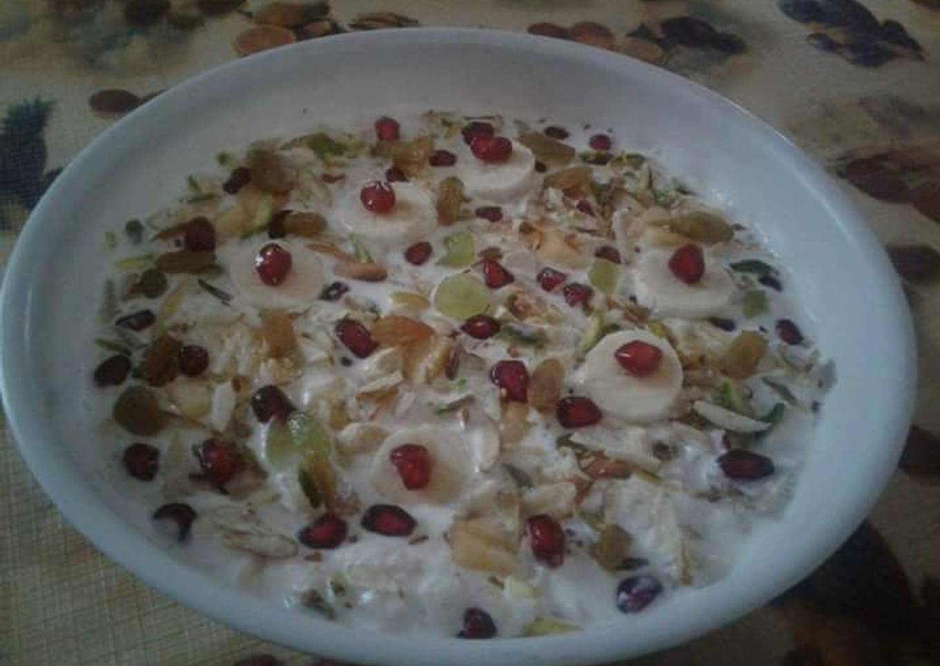 Fruits creamy Raita