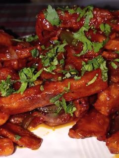 चिली पोटैटो (Chilli Potato Recipe In Hindi) रेसिपी मुख्य फोटो