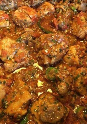A picture of Chicken karahi.
