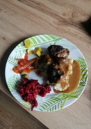 Zdjęcie przepisu Filet z kaczki z ziemniakami purre.