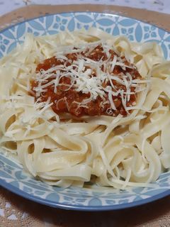 Une photo de Tagliatelles sauce bolognaise 🍝