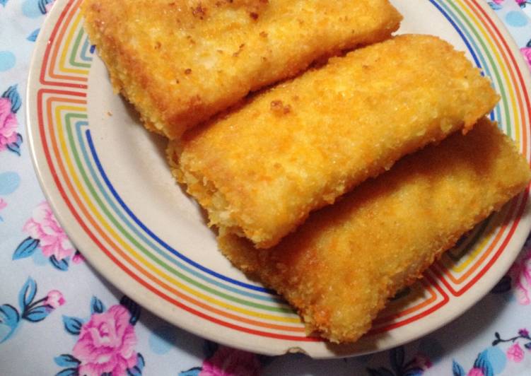 Roti goreng rogut with mozerella