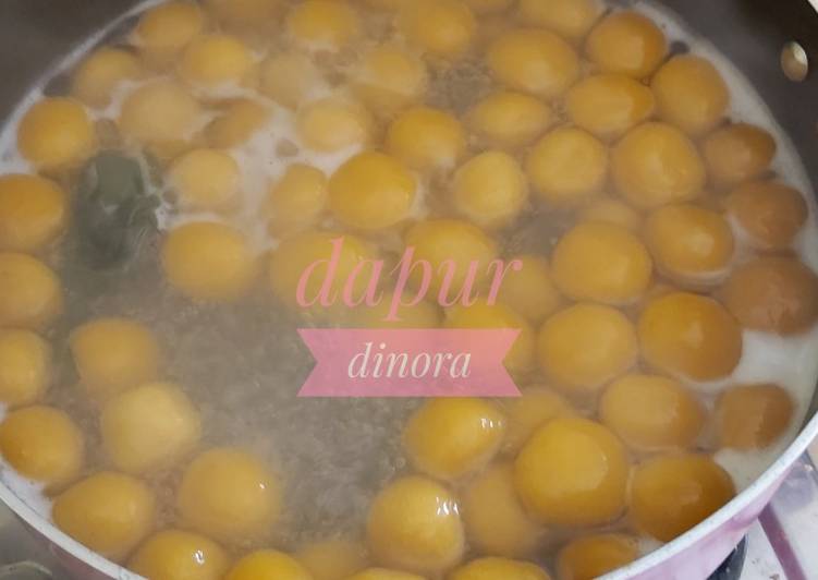 Biji salak labu kuning π