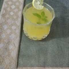 Fresh Pineapple juice A picture of Fresh Pineapple juice.
