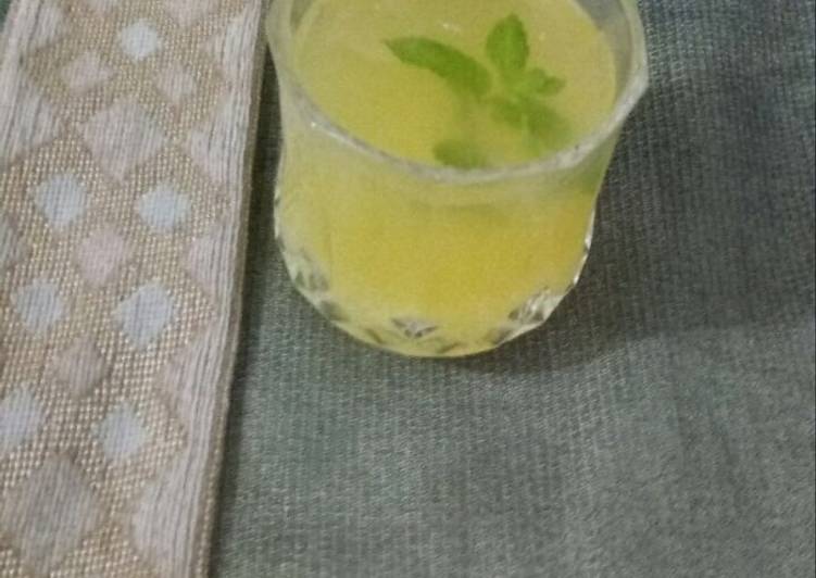 Simple Way to Prepare Super Quick Homemade Fresh Pineapple juice