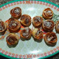 A picture of 🌹Rosas de Manzanas🍎.