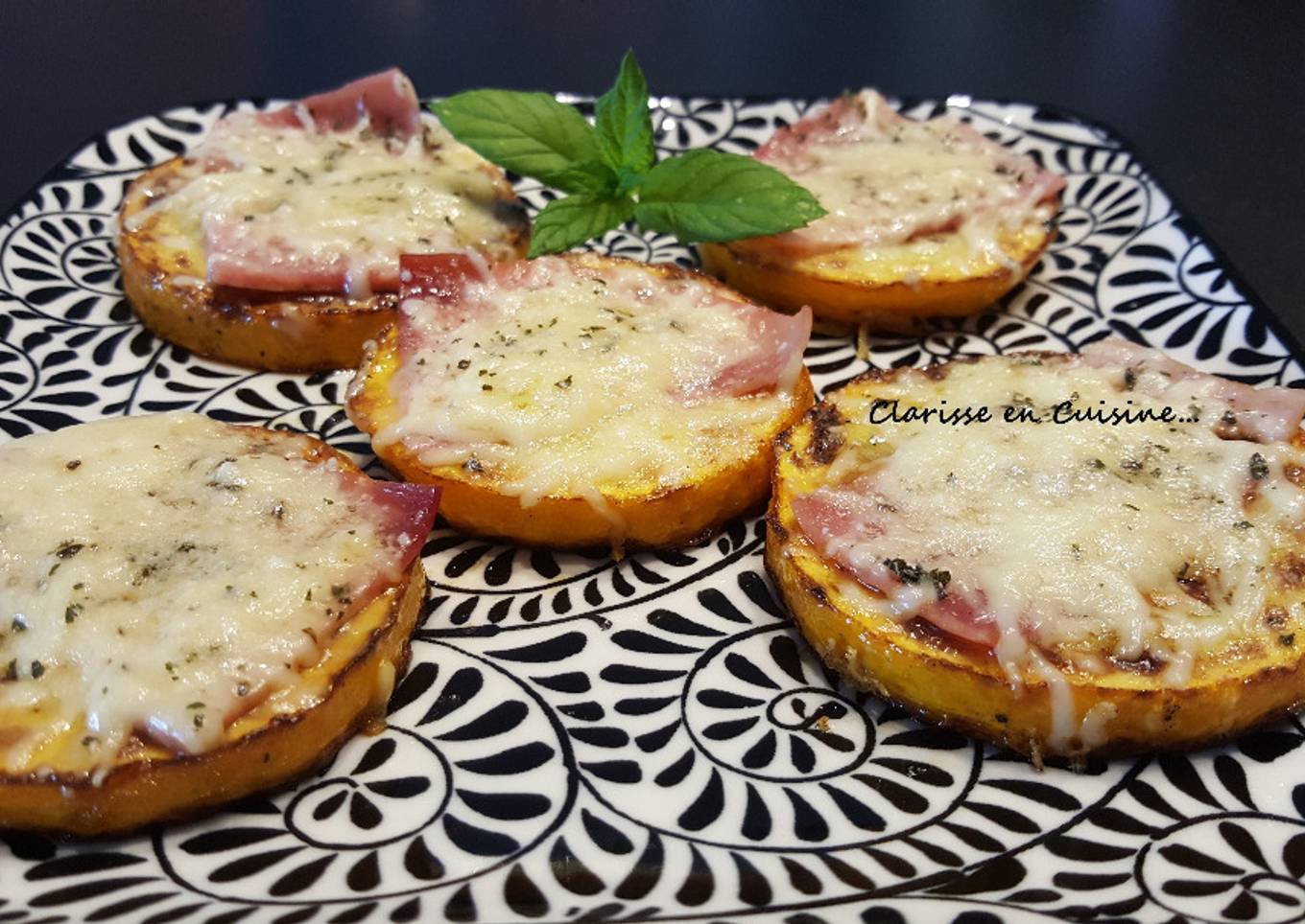 Palets de courgette au jambon gratinés
