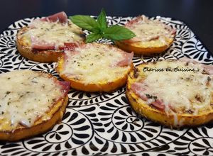 Une photo de Palets de courgette au jambon gratinés