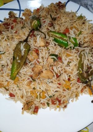 A picture of Stuff Chilli Chicken Rice.