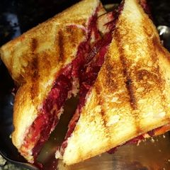 A picture of Veg grill sandwich.