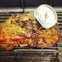 A picture of Rosemary Roast Lamb.