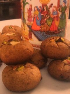 बाजरी गुळाची नानखटाई ((nankhatai recipe in marathi) रेसिपी चे मुख्य फोटो