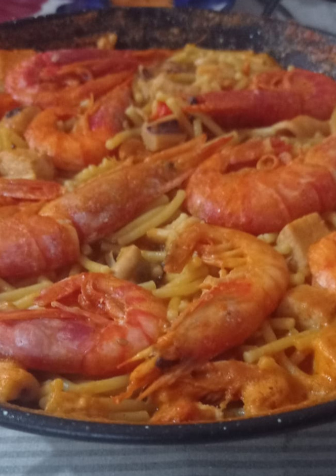 Una foto de Fideuá exquisita