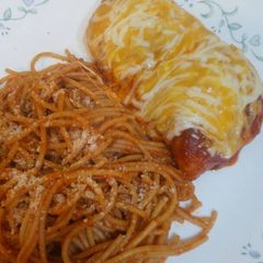 A picture of Chicken Parmesan.