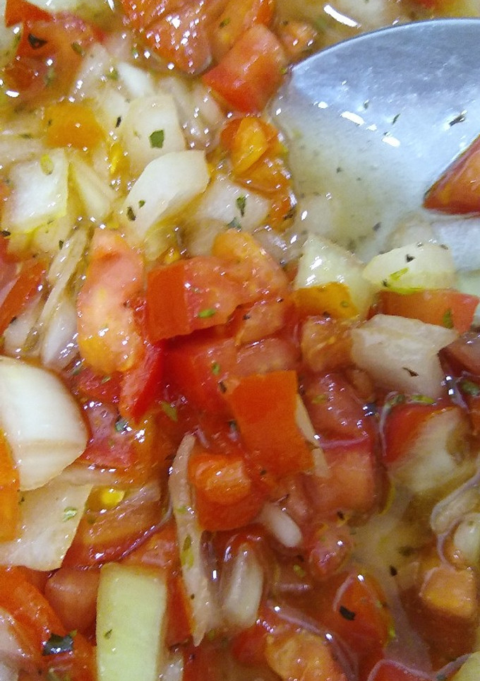 Una foto de Salsa criolla