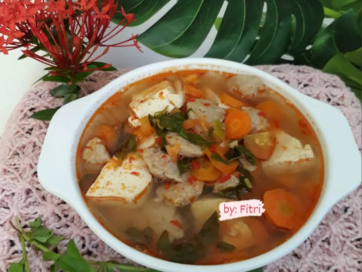 Resep Sop Bakso, Udang, Tahu dengan cita rasa Tom Yum, Lezat