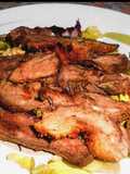 Tagliata di Vitello servita su Letto di Insalata