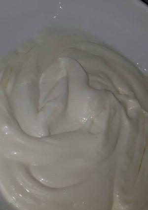 A picture of Homemade mayonnaise.