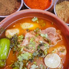 3 Spice Arvi Gosht A picture of 3 Spice Arvi Gosht.