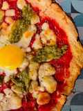 Pizza con impasto a base di cavolfiore