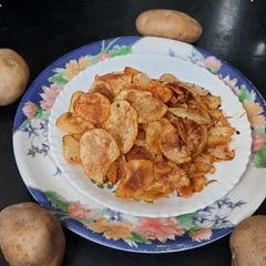 A picture of Crispy batata chips for fasting (upvasache crispy batata chips).