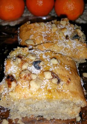 A picture of Orange Kiss-me cake.