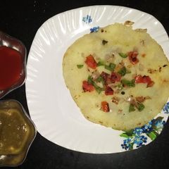 A picture of Suji Uttapam.