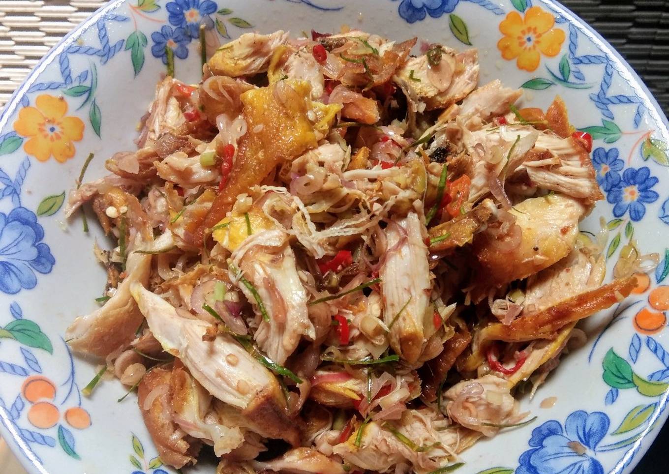 Sambal Matah Ayam Suwir