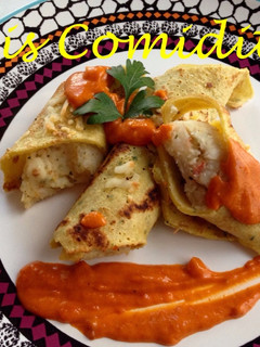 Una foto de Crepes de pescado y gambas