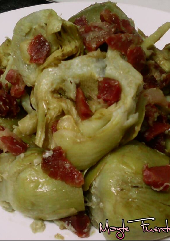 Una foto de Alcachofas con jamón ibérico
