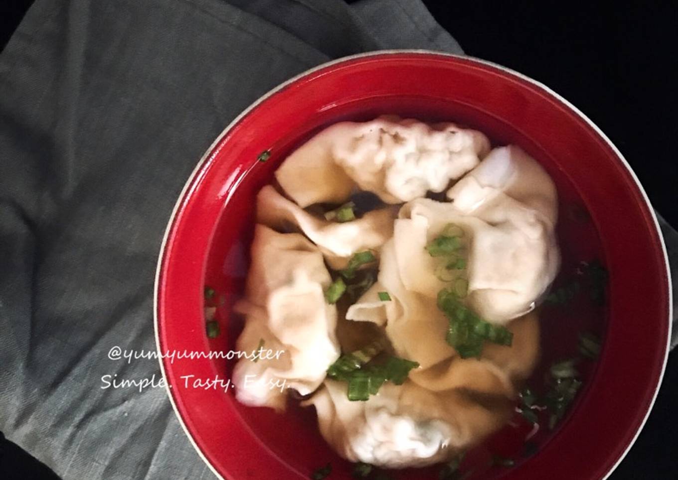 Chinese wanton (soup based, but available to make it pan fried)