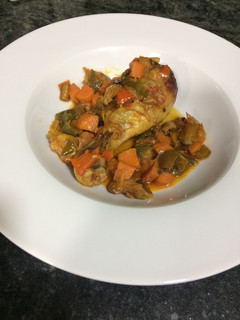 Una foto de Muslos de pollo al horno