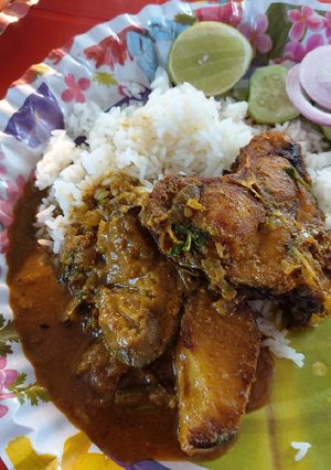রুই মাছের আদা মরিচ ঝোল(rui macher adaa morich jhol recipe in Bengali) রেসিপির প্রধান ছবি