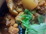 আলু ফুলকপির ডালনা (Aloo fulkopir dalna recipe in Bengali)