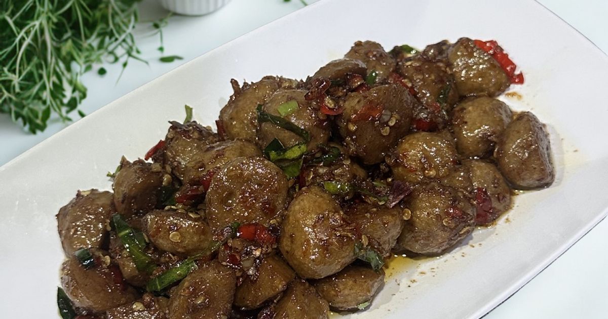 Bakso oseng bawang
