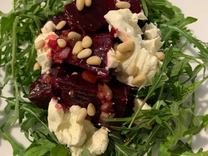 Easy Steps to Make Beet, Arugula, and Goat Cheese Salad the Can Spoil the Tongue So Delicious