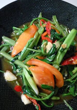 Foto resep Tumis Kangkung Saori