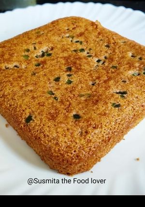A picture of Sooji cake.
