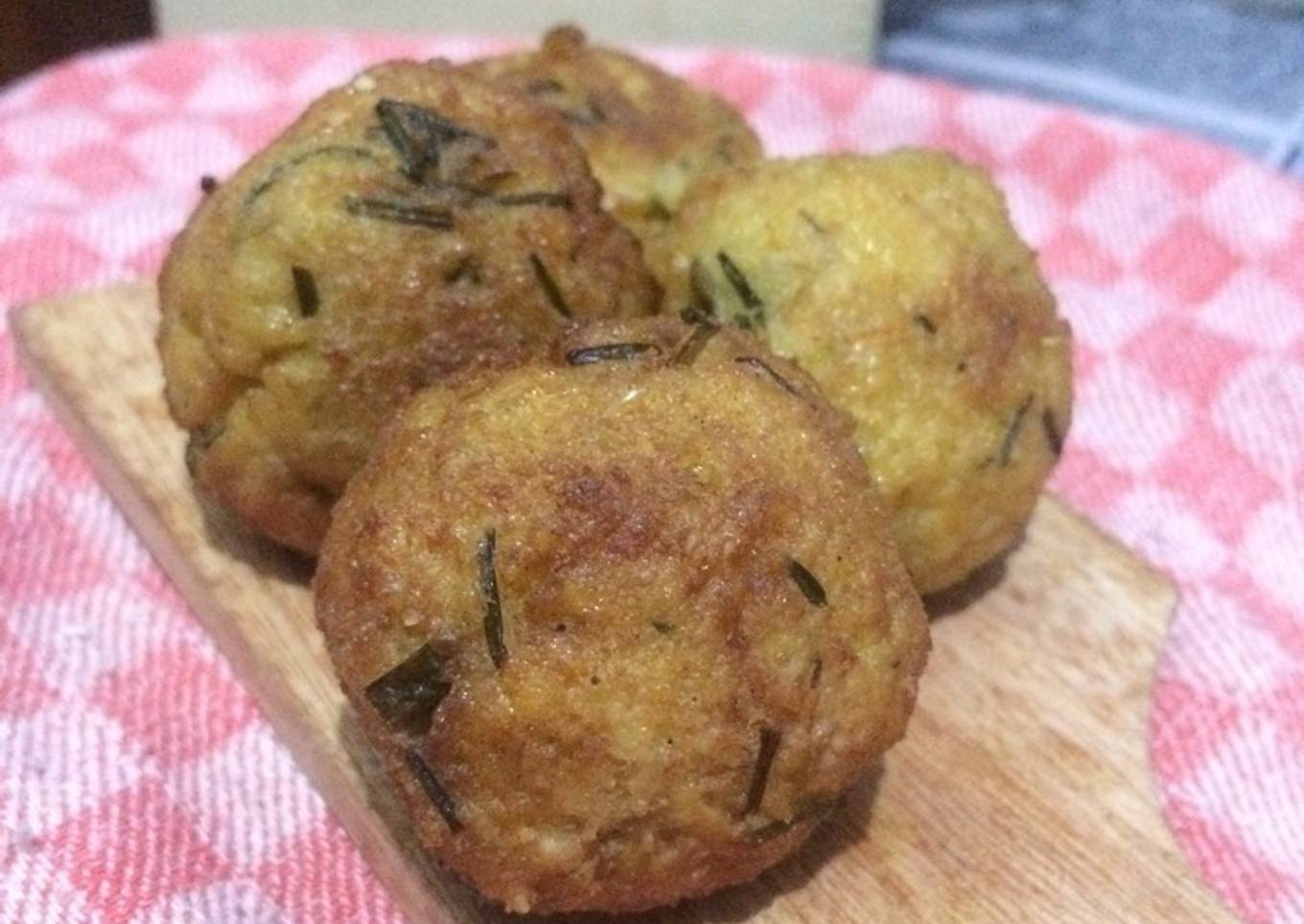 Perkedel tahu teri special