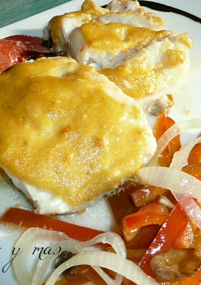 Una foto de Bacalao al horno con costra de alioli