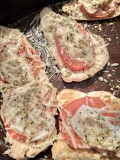 Una foto de 🍕 Mini-Pizza de pollo