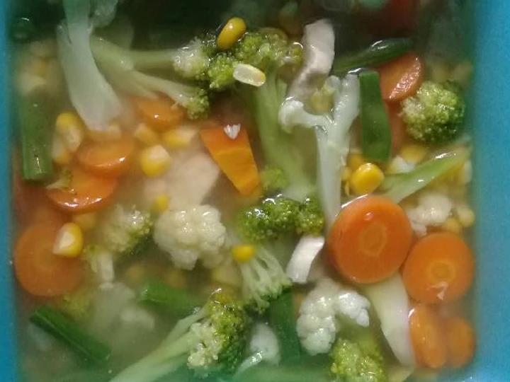 Langkah Mudah untuk Membikin Resep Sup warna warni yang Uenak Anti Ribet, Lezat